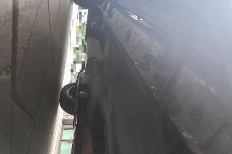 Used Geely Auto Emgrand X7 Sport 2018 1.8TD Automatic Two-Wheel Drive Zhiya Model Chassis Front Right