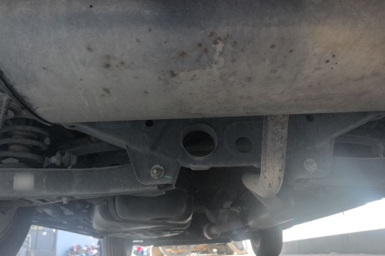 Used Geely Auto Emgrand X7 Sport 2018 1.8TD Automatic Two-Wheel Drive Zhiya Model Chassis Rear