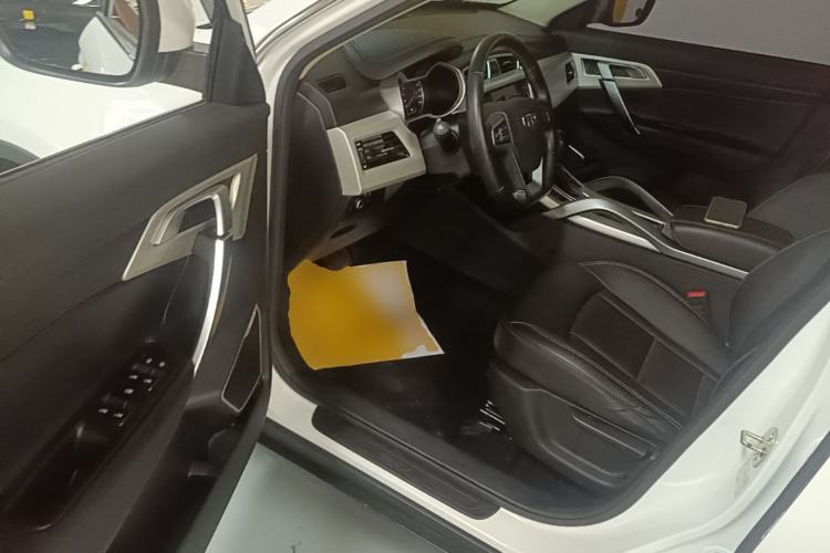 Used Geely Auto Emgrand X7 Sport 2018 1.8TD Automatic Two-Wheel Drive Zhiya Model Driver Seat