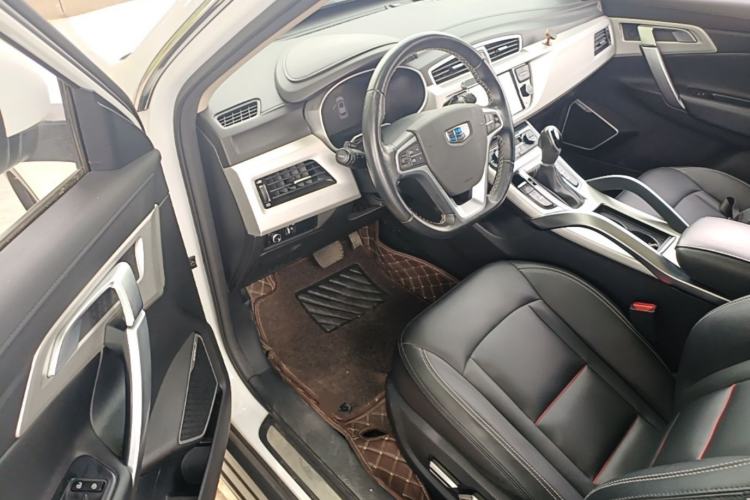 Used Geely Auto Emgrand X7 Sport 2018 1.8TD Automatic Two-Wheel Drive Smart Connect 4G Internet Edition Driver Seat