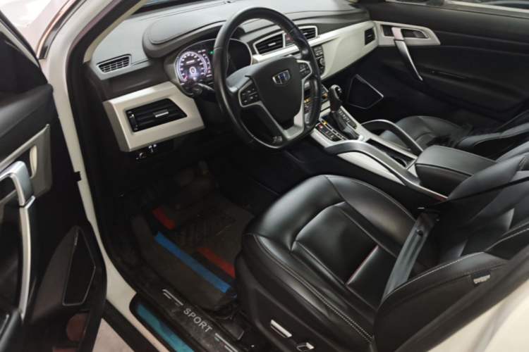 Used Geely Auto Emgrand X7 Sport 2018 1.8TD Automatic Two-Wheel Drive Smart Connect 4G Internet Edition Driver Seat