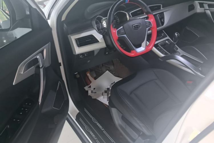 Used Geely Auto Emgrand X7 Sport 2018 2.0L Manual Two-Wheel Drive Zhiya Version Driver Seat