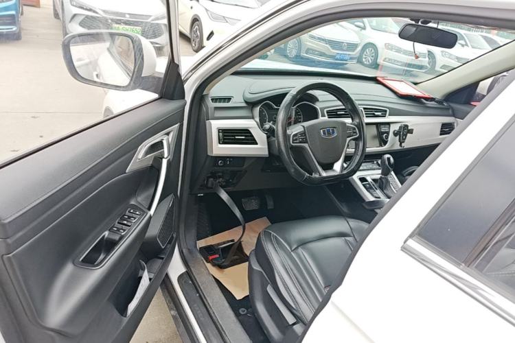 Used Geely Auto Emgrand X7 Sport 2018 1.8TD Automatic Two-Wheel Drive Zhiya Model Driver Seat