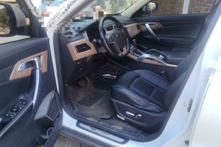Used Geely Auto Emgrand X7 Sport 2018 1.8TD Automatic Two-Wheel Drive Smart Connect 4G Internet Edition Driver Seat