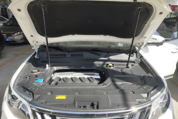 Used Geely Auto Emgrand X7 Sport 2018 1.8TD Automatic Two-Wheel Drive Smart 4G Connected Version Engine Bay