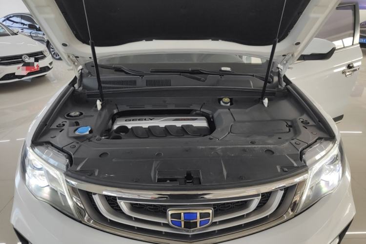 Used Geely Auto Emgrand X7 Sport 2018 1.8TD Automatic Two-Wheel Drive Smart Connect 4G Internet Edition Engine Bay