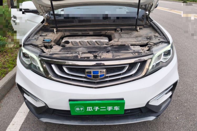 Used Geely Auto Emgrand X7 Sport 2018 1.8TD Automatic Two-Wheel Drive Smart Connect 4G Internet Edition Engine Bay