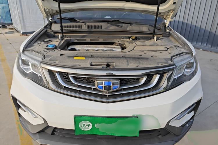 Used Geely Auto Emgrand X7 Sport 2018 1.8TD Automatic Two-Wheel Drive Smart Connect 4G Internet Edition Engine Bay