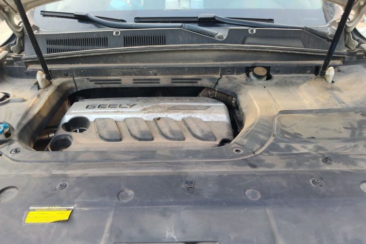 Used Geely Auto Emgrand X7 Sport 2018 1.8TD Automatic Two-Wheel Drive Smart 4G Connected Version Engine Bay