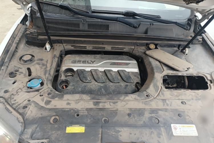 Used Geely Auto Emgrand X7 Sport 2018 1.8TD Automatic Two-Wheel Drive Smart 4G Connected Version Engine Bay