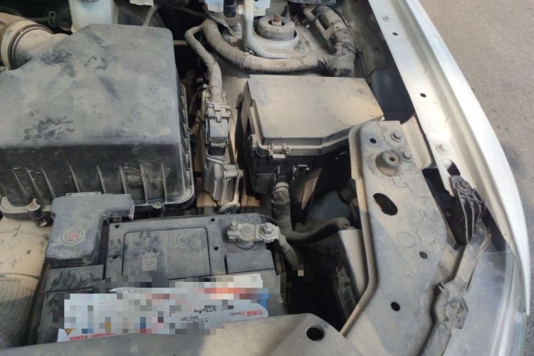 Used Geely Auto Emgrand X7 Sport 2018 2.0L Manual Two-Wheel Drive Zhiya Version Engine Bay Left