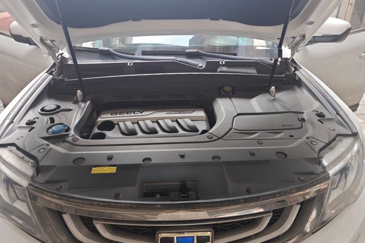 Used Geely Auto Emgrand X7 Sport 2018 1.8TD Automatic Two-Wheel Drive Zhiya Model Engine Bay