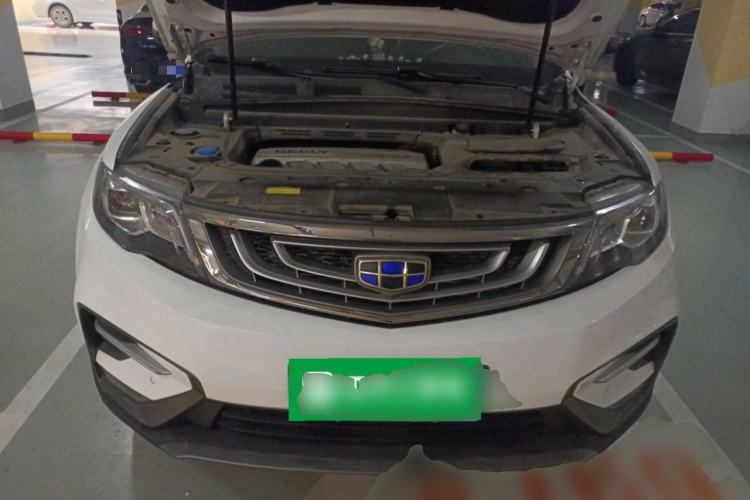 Used Geely Auto Emgrand X7 Sport 2018 1.8TD Automatic Two-Wheel Drive Smart Connect 4G Internet Edition Engine Bay