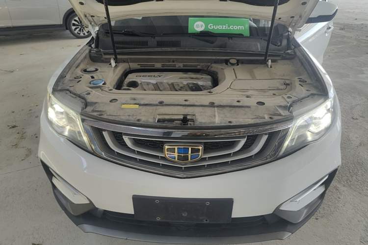 Used Geely Auto Emgrand X7 Sport 2018 1.8TD Automatic Two-Wheel Drive Smart Connect 4G Internet Edition Engine Bay