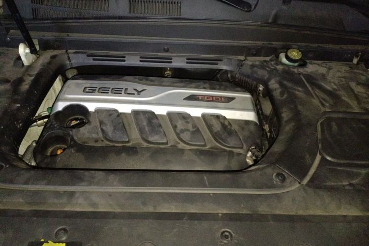 Used Geely Auto Emgrand X7 Sport 2018 1.8TD Automatic Two-Wheel Drive Zhiya Model Engine Bay
