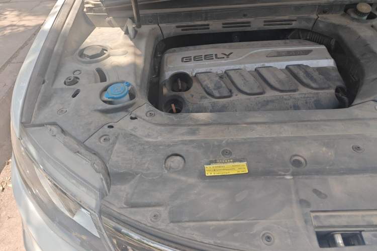 Used Geely Auto Emgrand X7 Sport 2018 1.8TD Automatic Two-Wheel Drive Zhiya Model Engine Bay Right