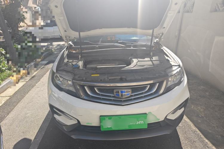 Used Geely Auto Emgrand X7 Sport 2018 2.0L Manual Two-Wheel Drive Zhiya Version Engine Bay