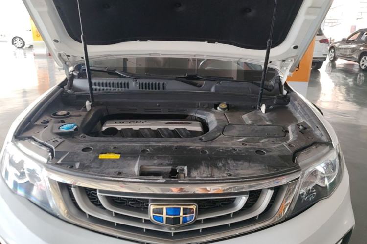 Used Geely Auto Emgrand X7 Sport 2018 1.8TD Automatic All-Wheel-Drive ZhiZun Model with 4G Connectivity Engine Bay