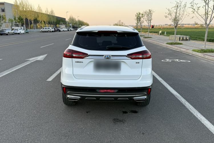 Used Geely Auto Emgrand X7 Sport 2018 1.8TD Automatic Two-Wheel Drive Zhiya Model Exterior 1