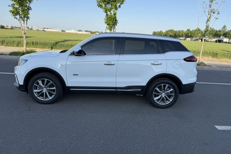 Used Geely Auto Emgrand X7 Sport 2018 1.8TD Automatic Two-Wheel Drive Zhiya Model Exterior 10