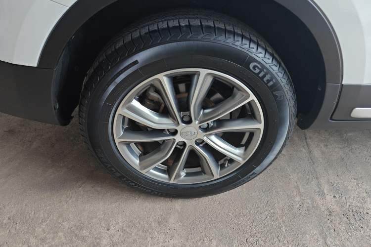 Used Geely Auto Emgrand X7 Sport 2018 1.8TD Automatic Two-Wheel Drive Smart Connect 4G Internet Edition Exterior 3