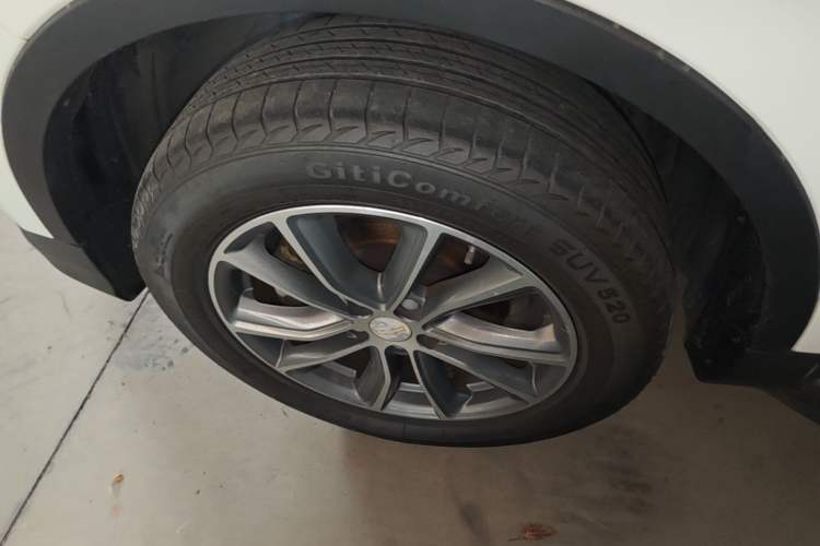 Used Geely Auto Emgrand X7 Sport 2018 1.8TD Automatic Two-Wheel Drive Smart Connect 4G Internet Edition Exterior 4