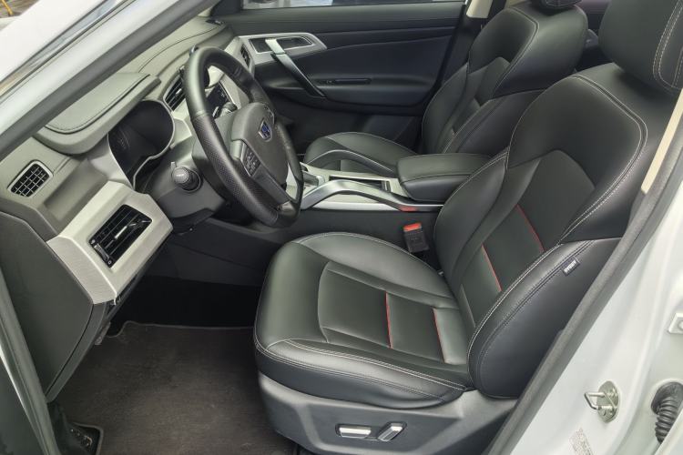 Used Geely Auto Emgrand X7 Sport 2018 1.8TD Automatic Two-Wheel Drive Smart 4G Connected Version Exterior 4