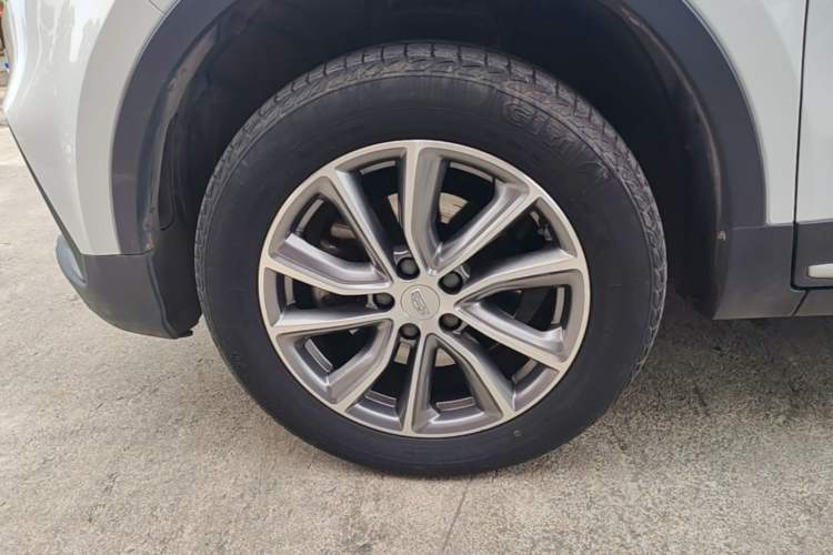 Used Geely Auto Emgrand X7 Sport 2018 1.8TD Automatic Two-Wheel Drive Smart Connect 4G Internet Edition Exterior 4
