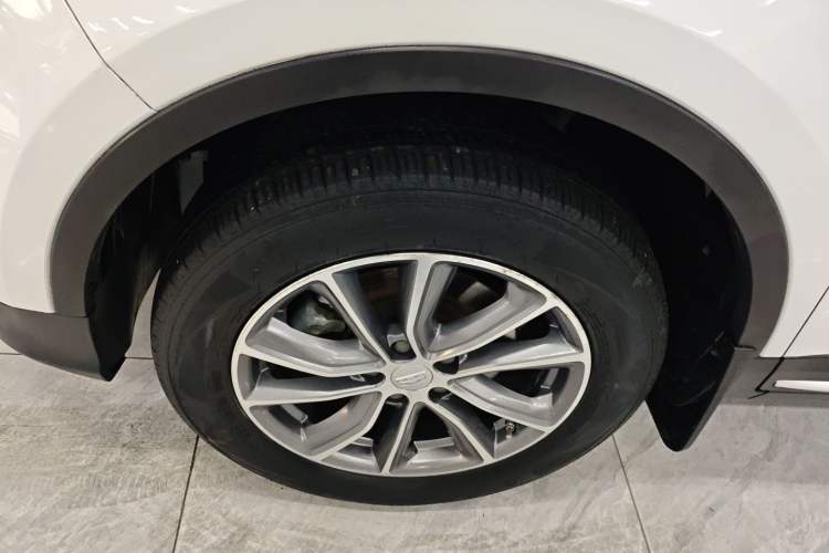 Used Geely Auto Emgrand X7 Sport 2018 1.8TD Automatic Two-Wheel Drive Smart Connect 4G Internet Edition Exterior 4