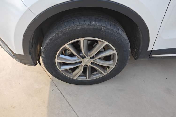 Used Geely Auto Emgrand X7 Sport 2018 1.8TD Automatic Two-Wheel Drive Smart Connect 4G Internet Edition Exterior 4