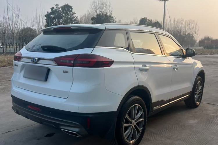 Used Geely Auto Emgrand X7 Sport 2018 2.0L Manual Two-Wheel Drive Zhiya Version Exterior 4
