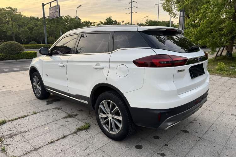 Used Geely Auto Emgrand X7 Sport 2018 1.8TD Automatic Two-Wheel Drive Smart Connect 4G Internet Edition Exterior 4