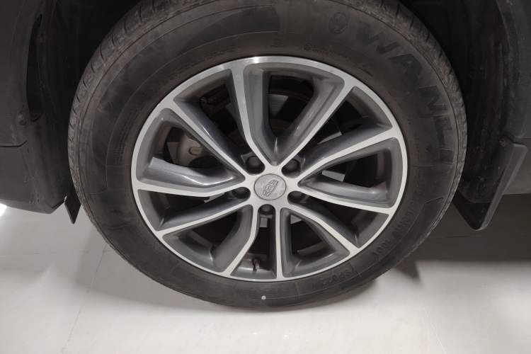 Used Geely Auto Emgrand X7 Sport 2018 1.8TD Automatic Two-Wheel Drive Smart Connect 4G Internet Edition Exterior 4