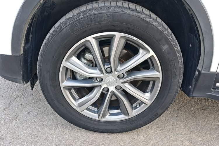 Used Geely Auto Emgrand X7 Sport 2018 1.8TD Automatic Two-Wheel Drive Smart Connect 4G Internet Edition Exterior 4