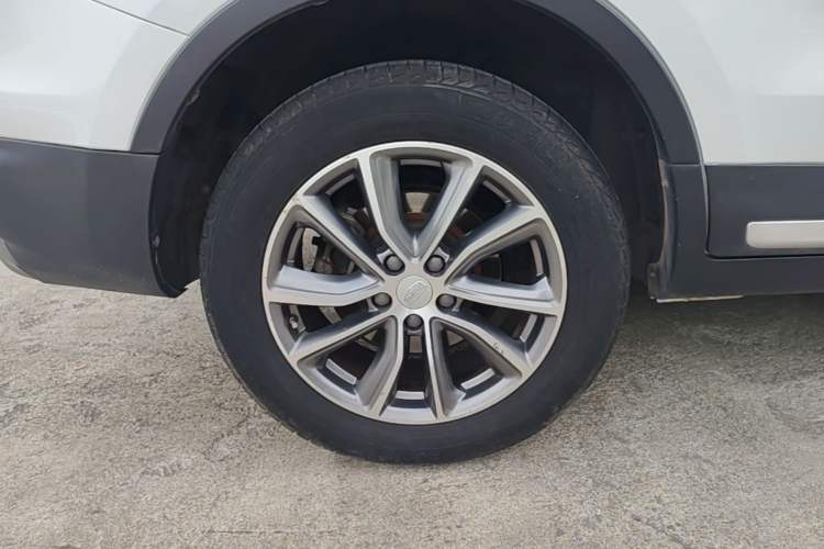 Used Geely Auto Emgrand X7 Sport 2018 1.8TD Automatic Two-Wheel Drive Smart Connect 4G Internet Edition Exterior 5