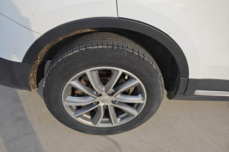 Used Geely Auto Emgrand X7 Sport 2018 1.8TD Automatic Two-Wheel Drive Smart Connect 4G Internet Edition Exterior 5