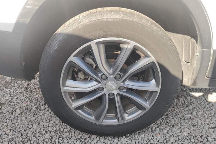 Used Geely Auto Emgrand X7 Sport 2018 1.8TD Automatic Two-Wheel Drive Smart Connect 4G Internet Edition Exterior 5