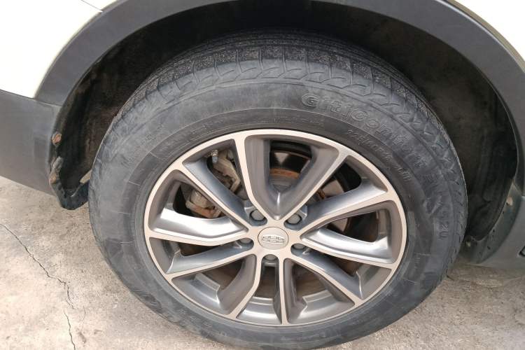 Used Geely Auto Emgrand X7 Sport 2018 1.8TD Automatic Two-Wheel Drive Smart Connect 4G Internet Edition Exterior 5