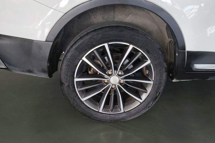 Used Geely Auto Emgrand X7 Sport 2018 1.8TD Automatic All-Wheel-Drive ZhiZun Model with 4G Connectivity Exterior 5