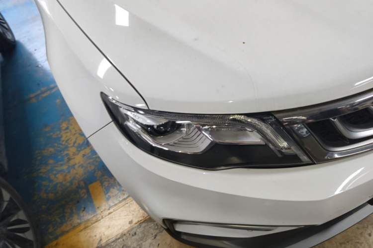 Used Geely Auto Emgrand X7 Sport 2018 1.8TD Automatic Two-Wheel Drive Smart Connect 4G Internet Edition Exterior 6