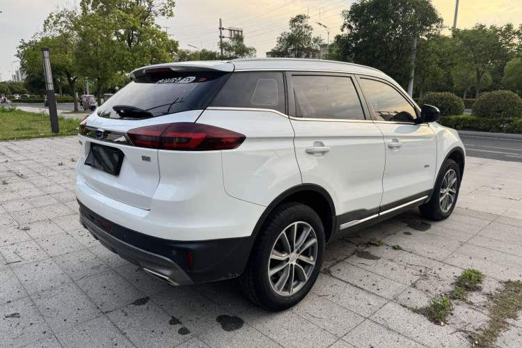 Used Geely Auto Emgrand X7 Sport 2018 1.8TD Automatic Two-Wheel Drive Smart Connect 4G Internet Edition Exterior 6