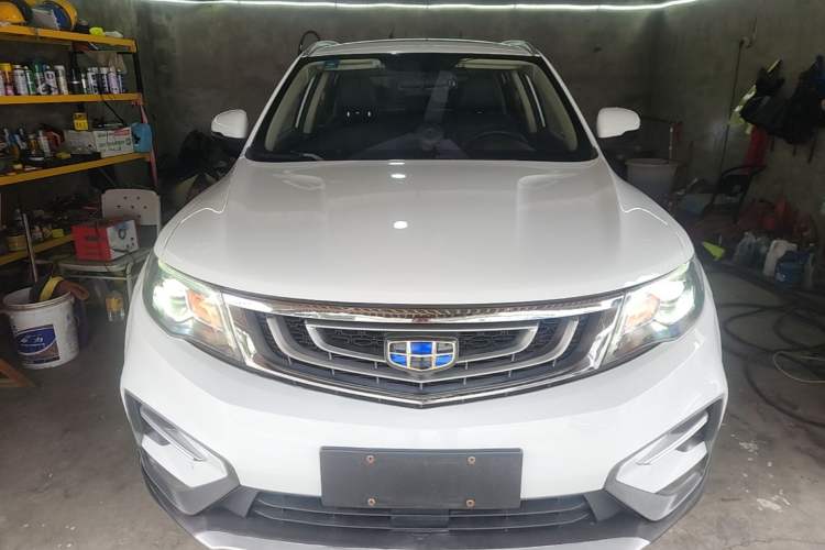 Used Geely Auto Emgrand X7 Sport 2018 1.8TD Automatic Two-Wheel Drive Smart Connect 4G Internet Edition Front