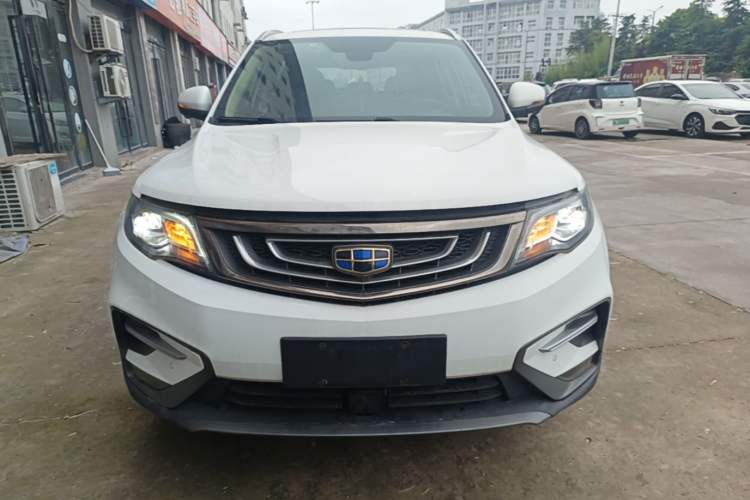 Used Geely Auto Emgrand X7 Sport 2018 1.8TD Automatic Two-Wheel Drive Smart 4G Connected Version Front