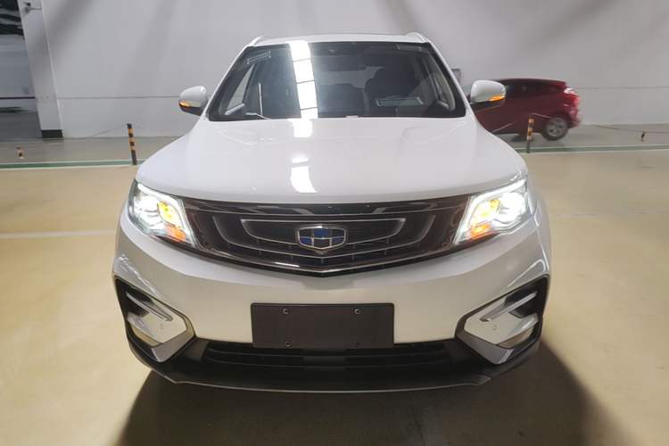 Used Geely Auto Emgrand X7 Sport 2018 1.8TD Automatic Two-Wheel Drive Smart Connect 4G Internet Edition Front