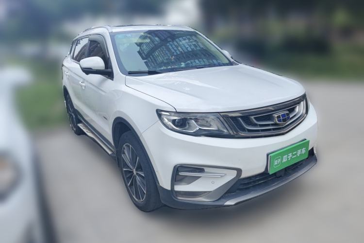 Used Geely Auto Emgrand X7 Sport 2018 1.8TD Automatic Two-Wheel Drive ZhiZun Model with 4G Connectivity Front Right 45 Deg