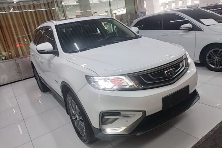 Used Geely Auto Emgrand X7 Sport 2018 1.8TD Automatic Two-Wheel Drive Smart Connect 4G Internet Edition Front Right 45 Deg