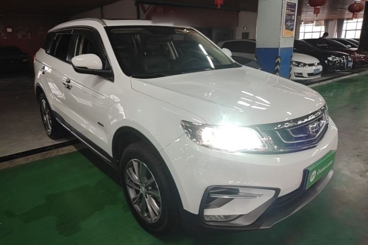 Used Geely Auto Emgrand X7 Sport 2018 1.8TD Automatic Two-Wheel Drive Zhiya Model Front Right 45 Deg