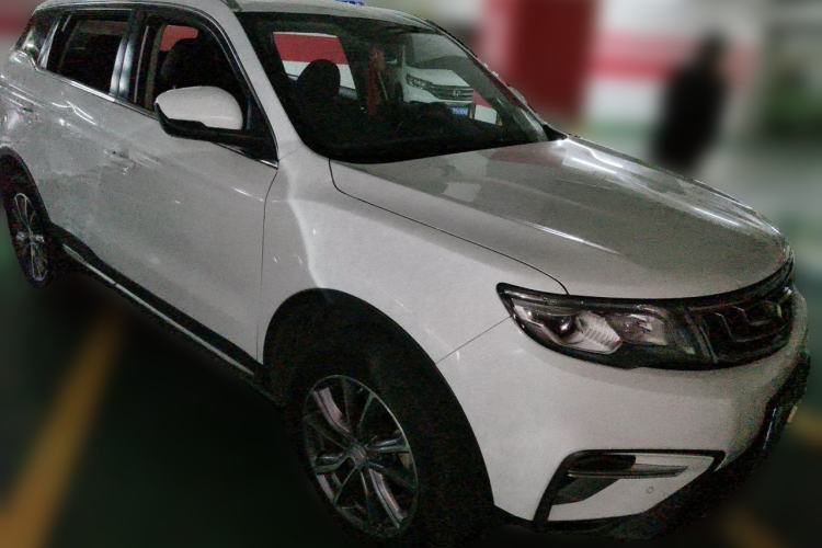 Used Geely Auto Emgrand X7 Sport 2018 1.8TD Automatic Two-Wheel Drive Smart Connect 4G Internet Edition Front Right 45 Deg
