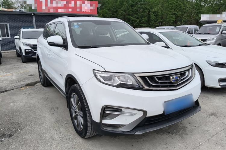 Used Geely Auto Emgrand X7 Sport 2018 1.8TD Automatic Two-Wheel Drive Smart Connect 4G Internet Edition Front Right 45 Deg