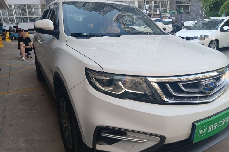Used Geely Auto Emgrand X7 Sport 2018 1.8TD Automatic Two-Wheel Drive Smart Connect 4G Internet Edition Front Right 45 Deg